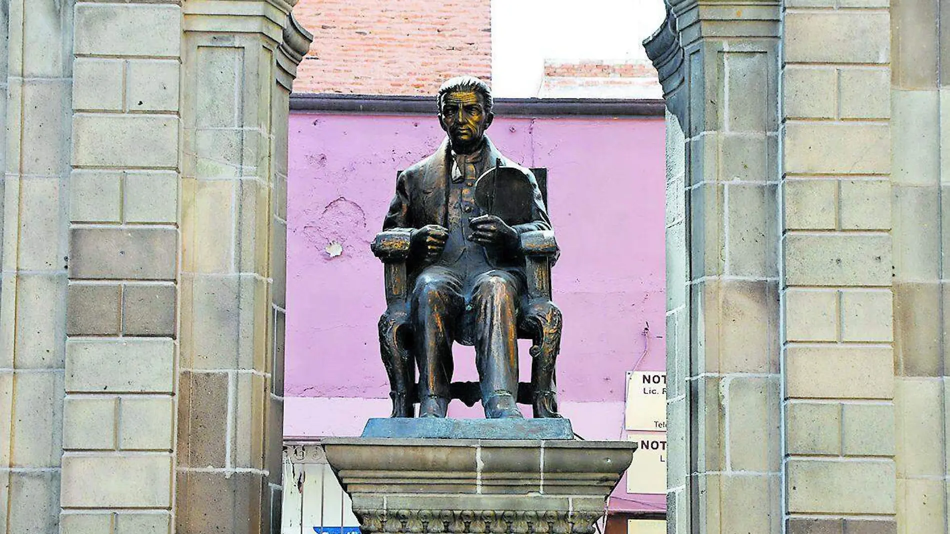 monumento a tresguerras (6)_CMYK